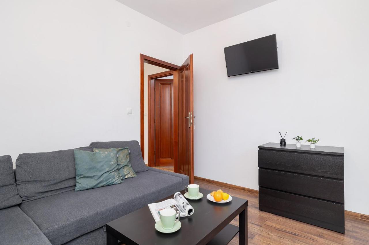On Krupowki Street With Mountain View By Renters Apartment Zakopane