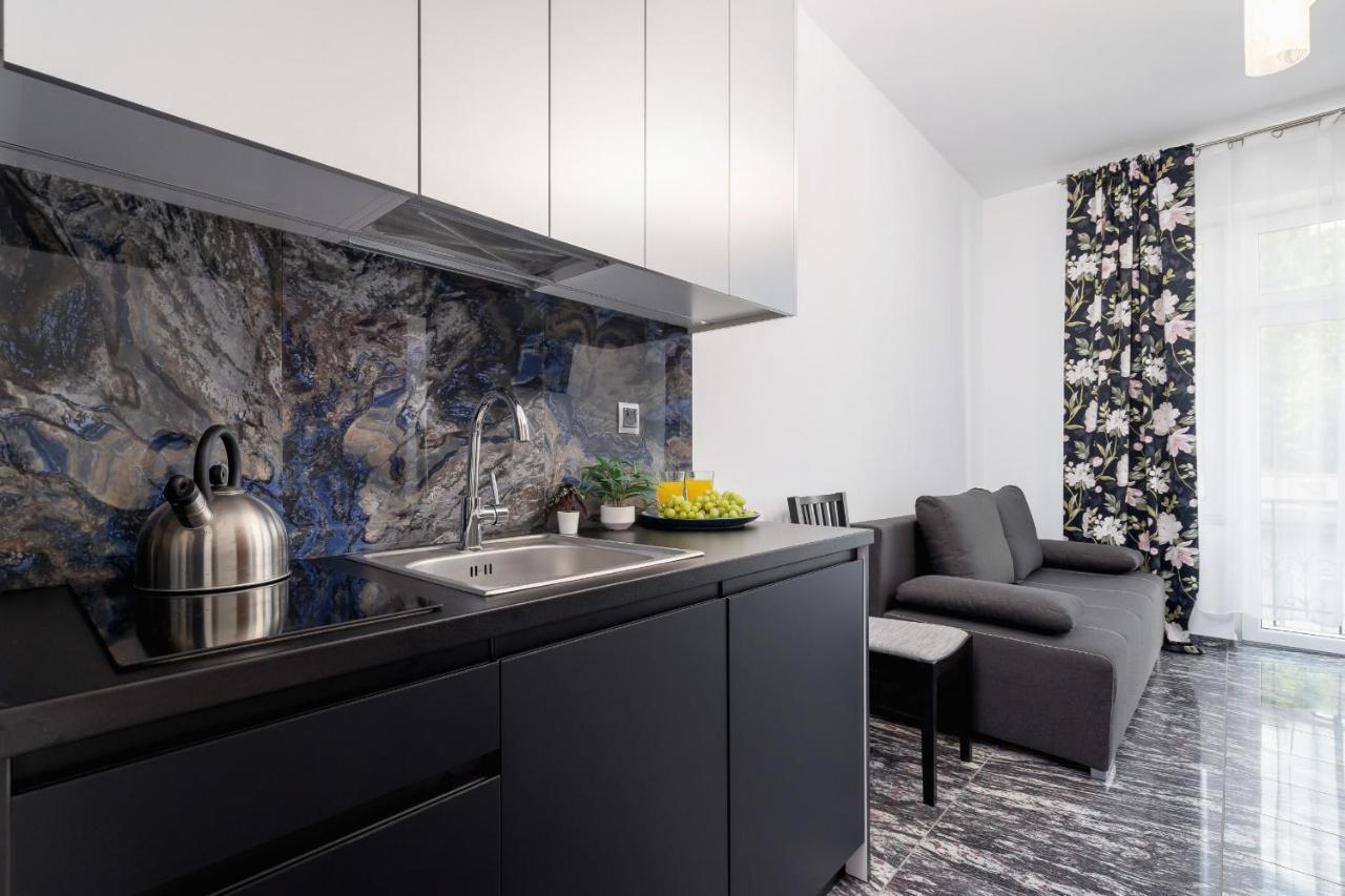 On Krupowki Street With Mountain View By Renters Apartment *