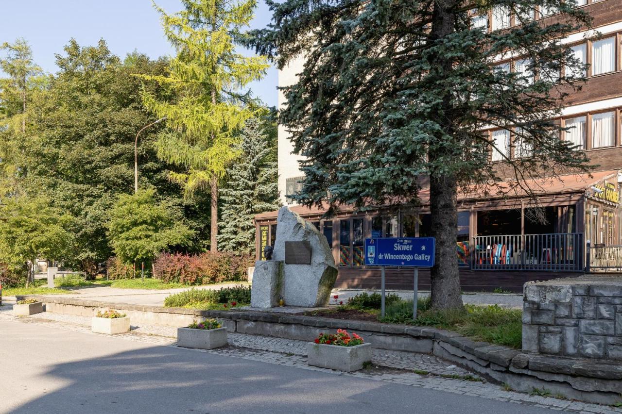 On Krupowki Street With Mountain View By Renters * Zakopane